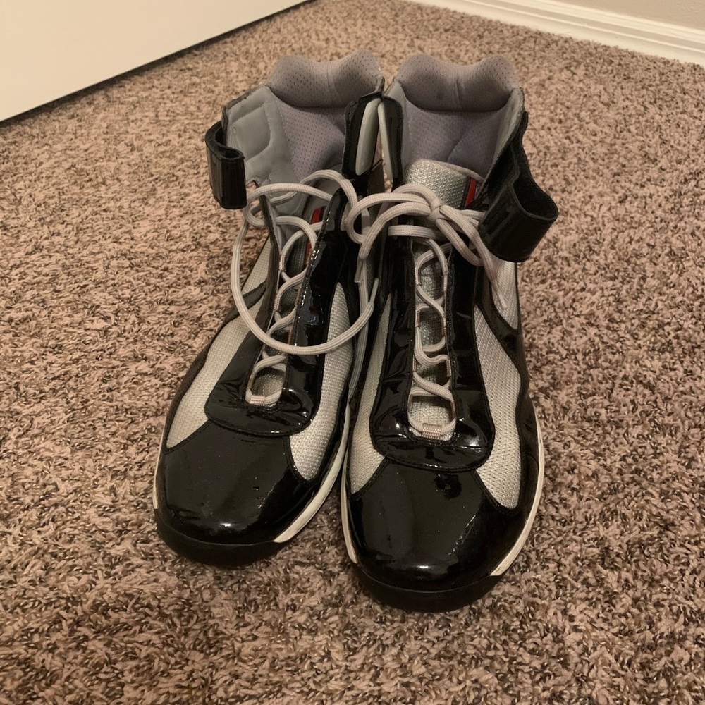 Men’s Prada’s size 16
